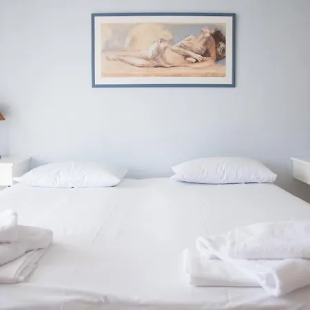 Aelia Apartment *